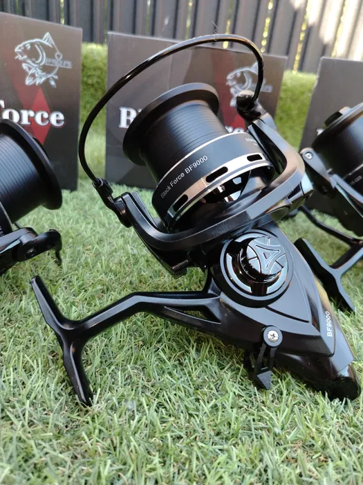 Mulineta FL BLACK FORCE 9000 8+1RULMENTI